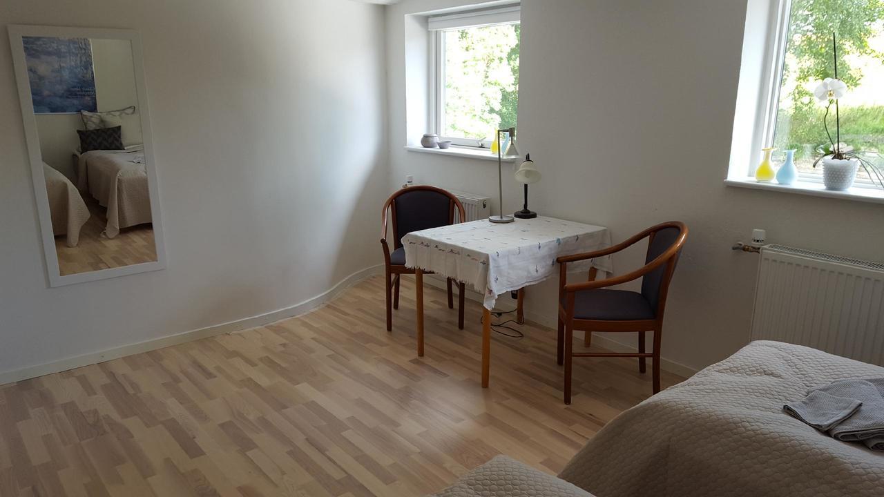 Lundgaarde Bed & Breakfast Kjellerup Exterior foto